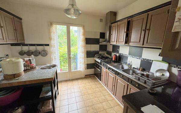 Maison à vendre    5 pièces •  Drancy