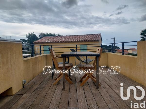 Maison à vendre 8 pièces 140 m² Sanary-sur-Mer