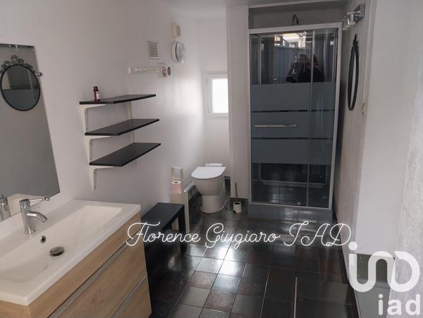 Maison à vendre 8 pièces 140 m² Sanary-sur-Mer