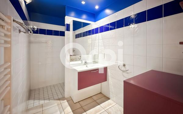 Maison à vendre    3 pièces • 82 m2 Ruoms