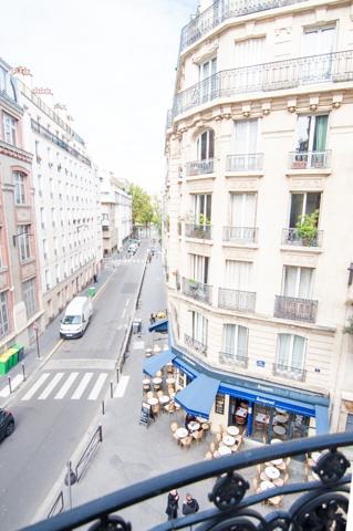 Paris 19 ème : Entre canal de l'Ourcq et Buttes Chaumont, appartement de charme, 2 chambres