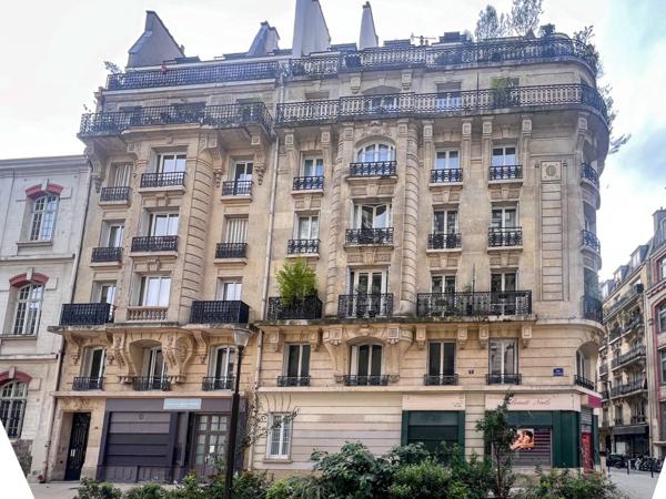 Paris 19 ème : Entre canal de l'Ourcq et Buttes Chaumont, appartement de charme, 2 chambres