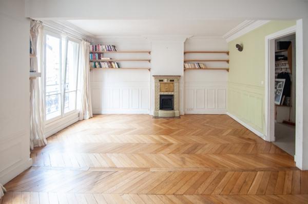 Paris 19 ème : Entre canal de l'Ourcq et Buttes Chaumont, appartement de charme, 2 chambres