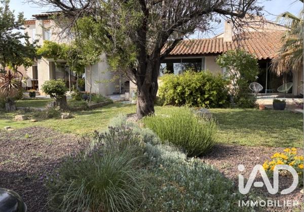 Maison à vendre 5 pièces 167 m² La Fare-les-Oliviers