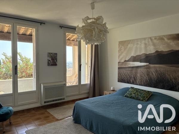 Maison à vendre 5 pièces 167 m² La Fare-les-Oliviers