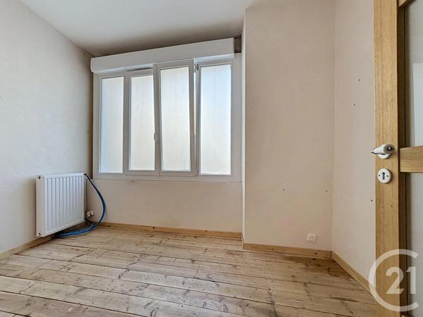 Appartement T5 à vendre  5 pièces - 160 m 2   PAMIERS  - 09