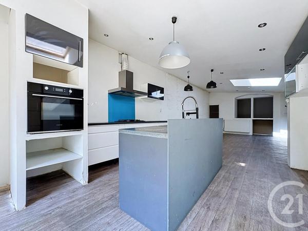 Appartement T5 à vendre  5 pièces - 160 m 2   PAMIERS  - 09