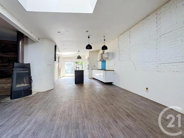 Appartement T5 à vendre  5 pièces - 160 m 2   PAMIERS  - 09