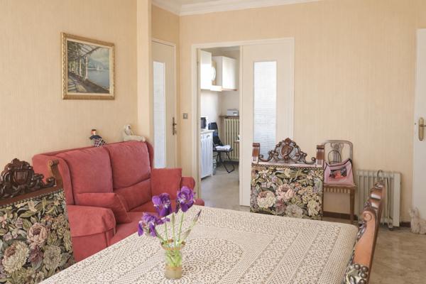 Gardanne (13120) Maison en Viager de 82 m² Carrez à Gardanne sur grand terrain de 1 000 m²