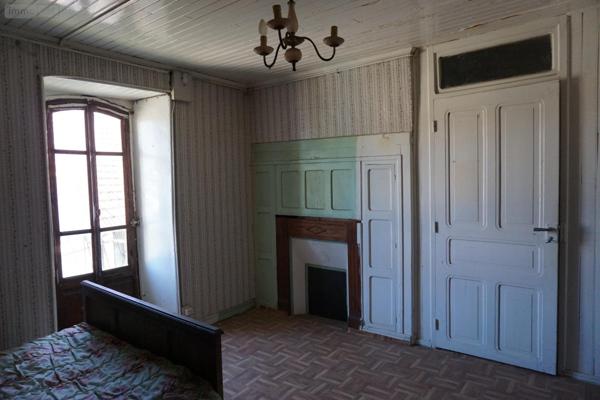 Maison à vendre à Lacapelle-Marival dans le Lot (46120), ref : 25.011