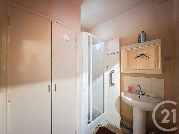 Appartement F2 à vendre  2 pièces - 36,90 m 2   ST GIRONS  - 09