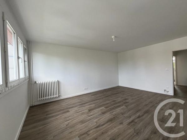 Appartement T4 à vendre  4 pièces - 77,39 m 2   BEAUZELLE  - 31