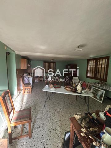 Maison pleine de caractère sur un terrain exceptionnel