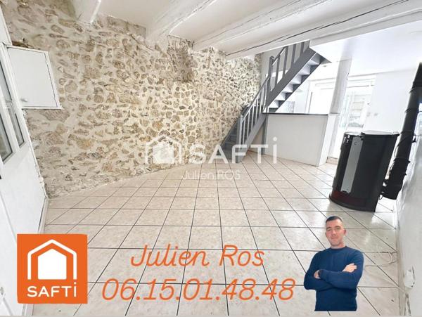 Maison de village entièrement rénovée avec cour sans vis-à-vis !
