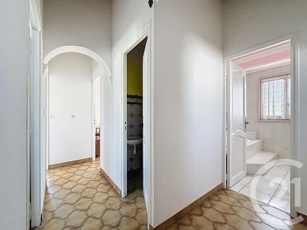 Maison à vendre  5 pièces - 127,52 m 2   BESSAN  - 34