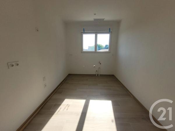 Maison à vendre  4 pièces - 87,90 m 2   GRAULHET  - 81