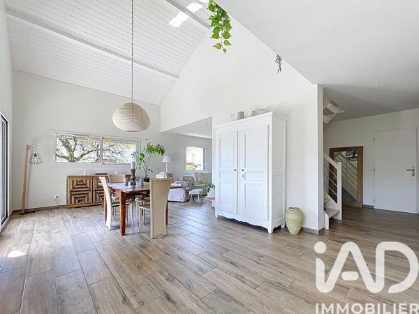 Maison à vendre 4 pièces 167 m² Rumilly