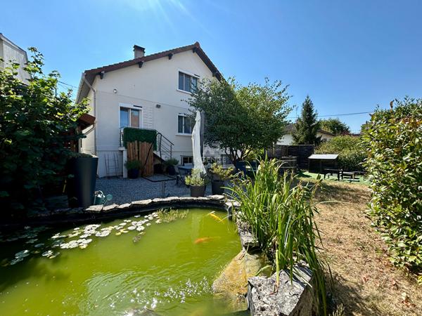 Maison Carrieres Sous Poissy 6 pièce(s) 115.62 m2 449 000 € **  - Référence  9277