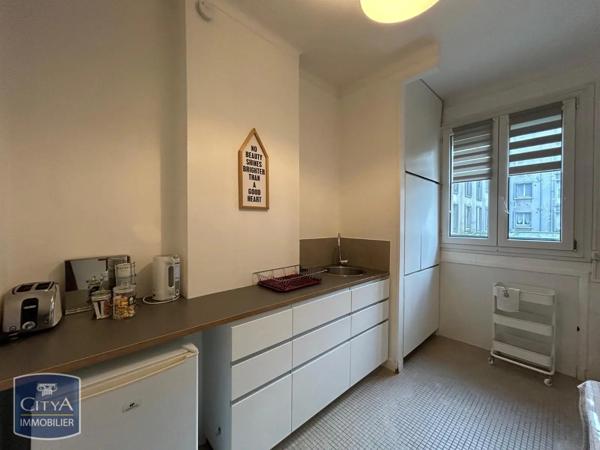 Appartement à louer 2 pièces 39.26m² Brest (29200)