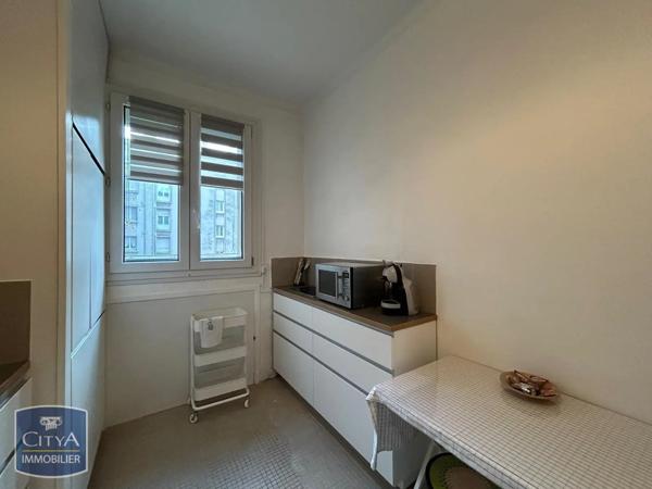 Appartement à louer 2 pièces 39.26m² Brest (29200)