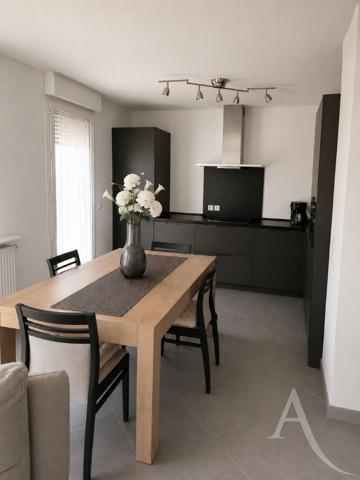 Appartement 4 pièces avec terrasse de 92 m² et jacuzzi