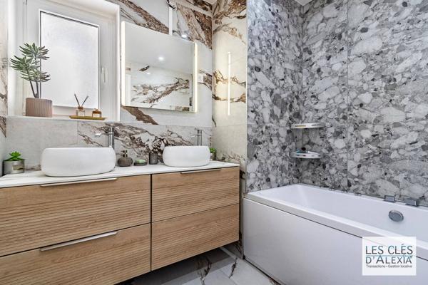 EXCLUSIVITÉ – LYON 6ᵉ SECTEUR FOCH – Appartement de caractère avec balcon, cave et grenier