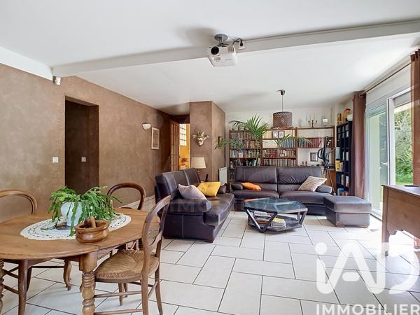 Maison à vendre 7 pièces 127 m² Dammarie-les-Lys
