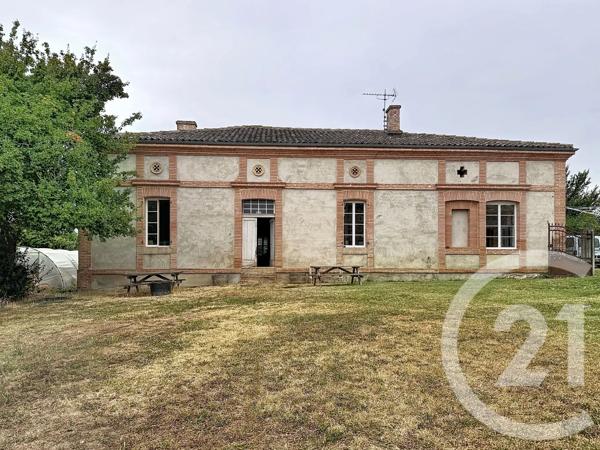Maison à vendre  4 pièces - 186 m 2   ST NAUPHARY  - 82