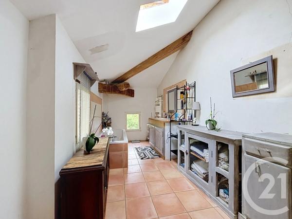 Maison à vendre  4 pièces - 186 m 2   ST NAUPHARY  - 82