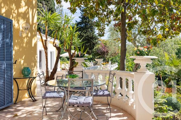 Maison à vendre  10 pièces - 327,17 m2 NICE - 06
