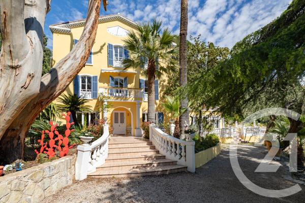 Maison à vendre  10 pièces - 327,17 m2 NICE - 06