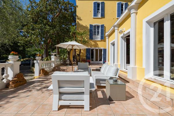 Maison à vendre  10 pièces - 327,17 m2 NICE - 06