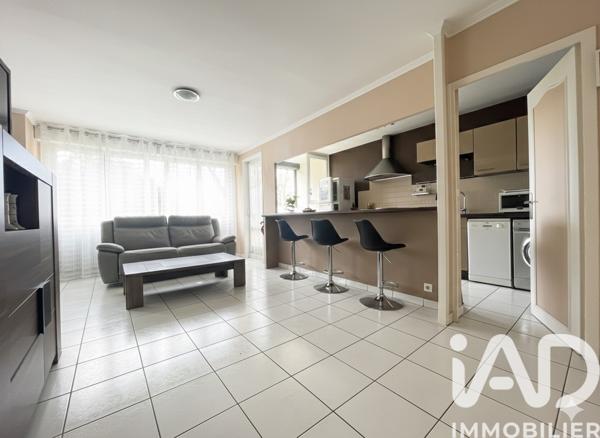 Appartement à vendre 4 pièces 72 m² Les Clayes-sous-Bois