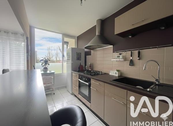 Appartement à vendre 4 pièces 72 m² Les Clayes-sous-Bois