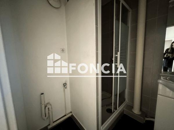 Location Studio 24.17 m² - 70 RUE DAMREMONT Paris 75018