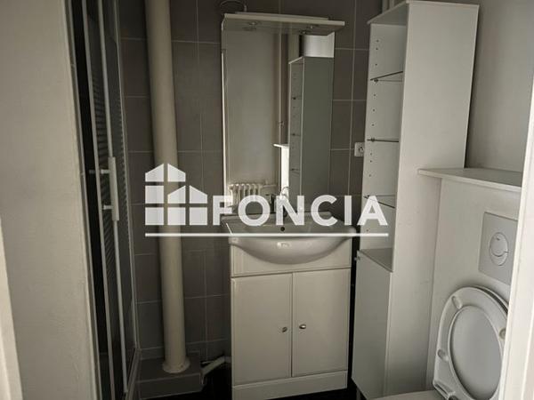 Location Studio 24.17 m² - 70 RUE DAMREMONT Paris 75018