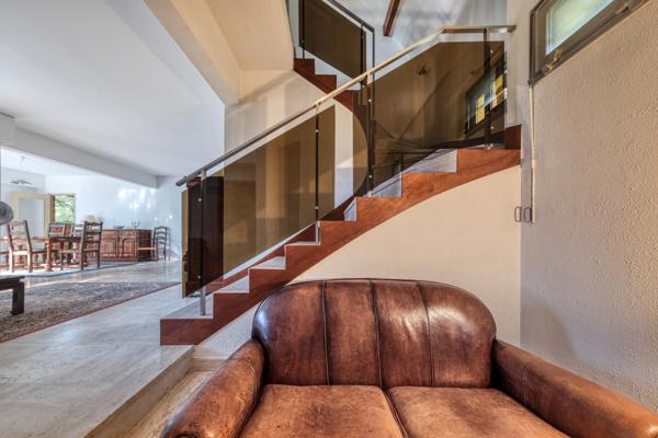 Maison 8 pièces - 186 m² Exclusivité efficity