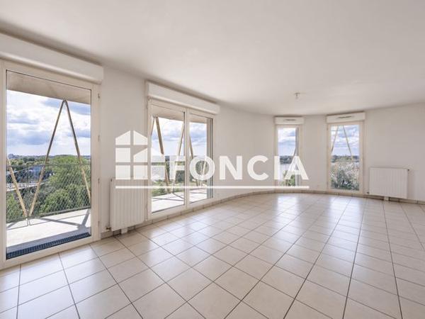 À vendre Appartement 3 pièces 67 m² - Bordeaux 33300
