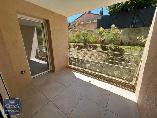 Appartement à louer 2 pièces La Crau (83260)