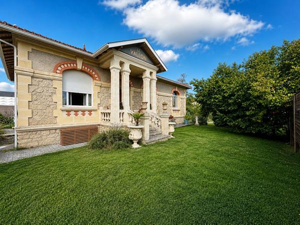 Maison à vendre à  Libourne
