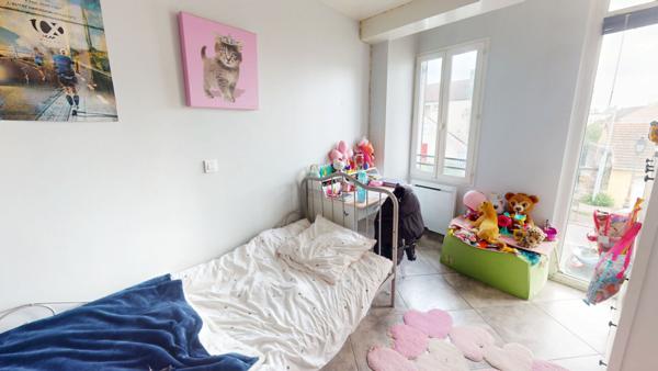 Appartement CHILLY-MAZARIN 6 pièces 110.25 m²