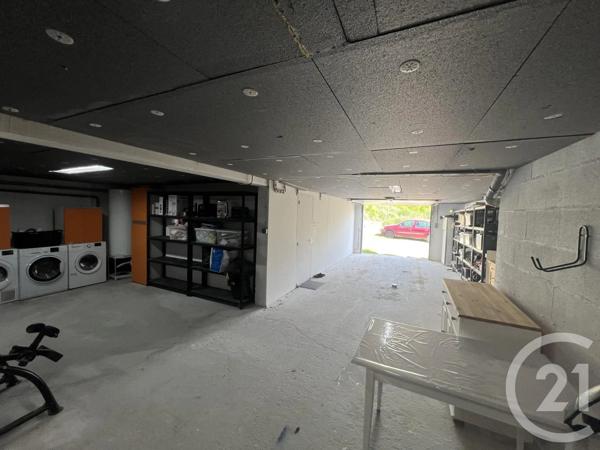 Maison à vendre  5 pièces - 109 m 2   MONTLUCON  - 03
