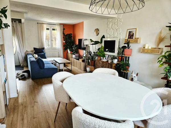 Maison à vendre  5 pièces - 109 m 2   MONTLUCON  - 03