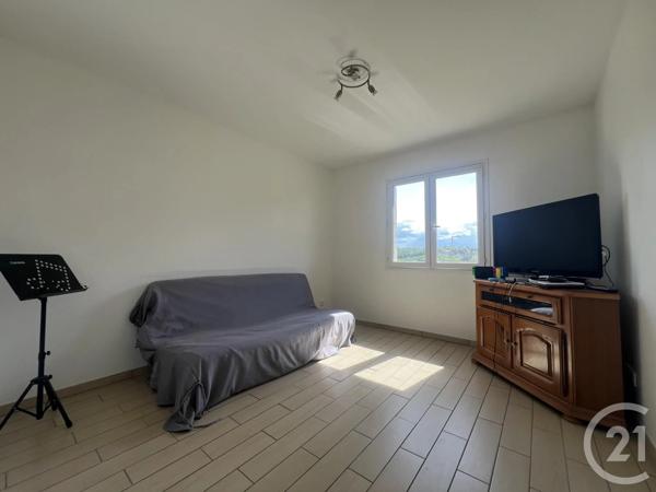 Maison à vendre  5 pièces - 109 m 2   MONTLUCON  - 03