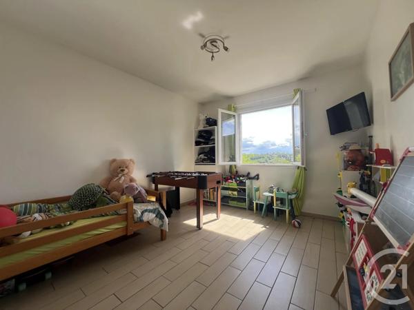 Maison à vendre  5 pièces - 109 m 2   MONTLUCON  - 03