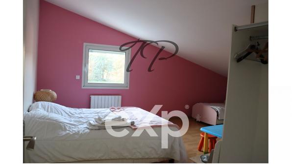 DOMAINE 2 HABITATIONS SUR 5 HECTARES DE TERRAIN