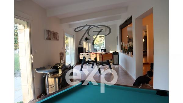 DOMAINE 2 HABITATIONS SUR 5 HECTARES DE TERRAIN