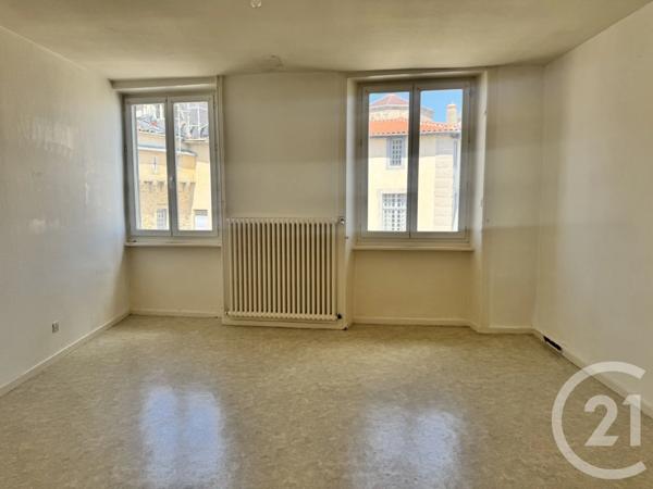 Maison à vendre  6 pièces - 214,13 m 2   BOURG ARGENTAL  - 42