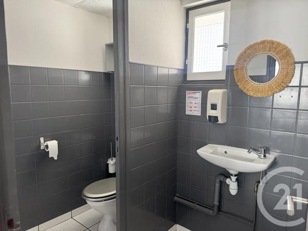 Maison à vendre  6 pièces - 214,13 m 2   BOURG ARGENTAL  - 42