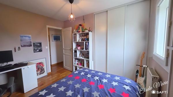 Maison individuelle de 135 m2 avec 5 chambres